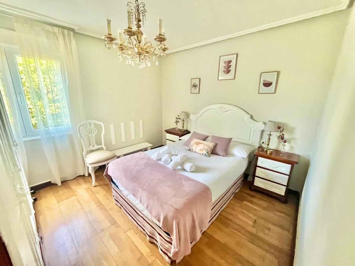 La Casa De La Buganvilla 기욘 외부 사진