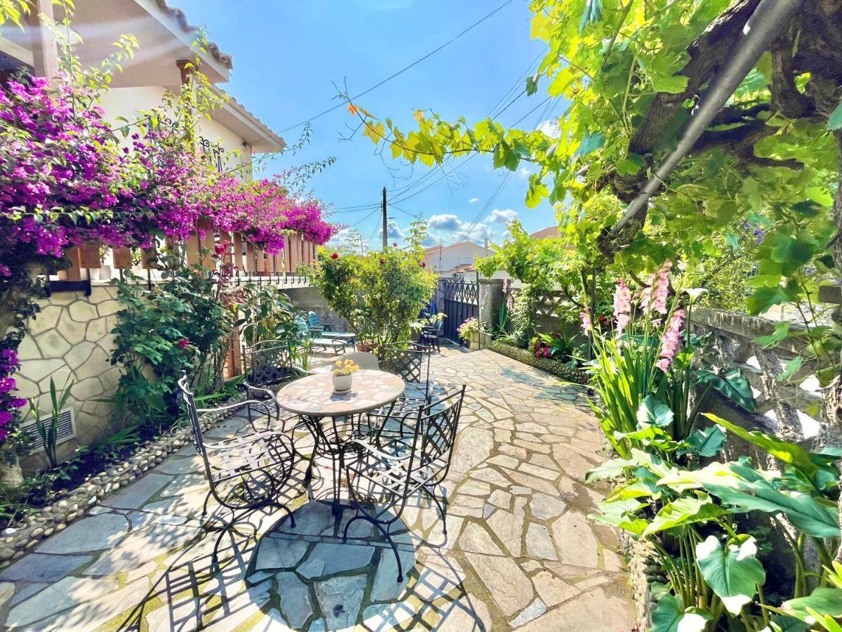 La Casa De La Buganvilla 기욘 외부 사진